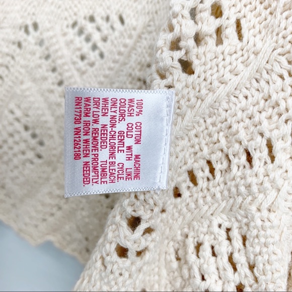 Mossimo | Crocheted Vest in Ivory - Picture 5 of 8